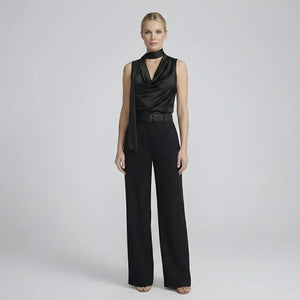 Blusa Feminina com Gola Drapeada e Amarração Elegante