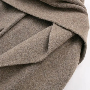 Casaco de Lã Feminino com Cachecol