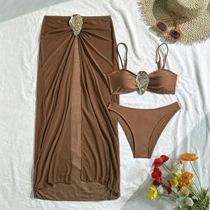 Conjunto Biquíni Cintura Alta e Saída de Praia Elegante