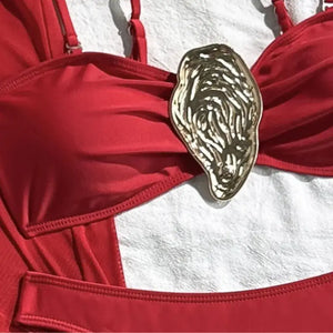 Conjunto Biquíni Cintura Alta e Saída de Praia Elegante