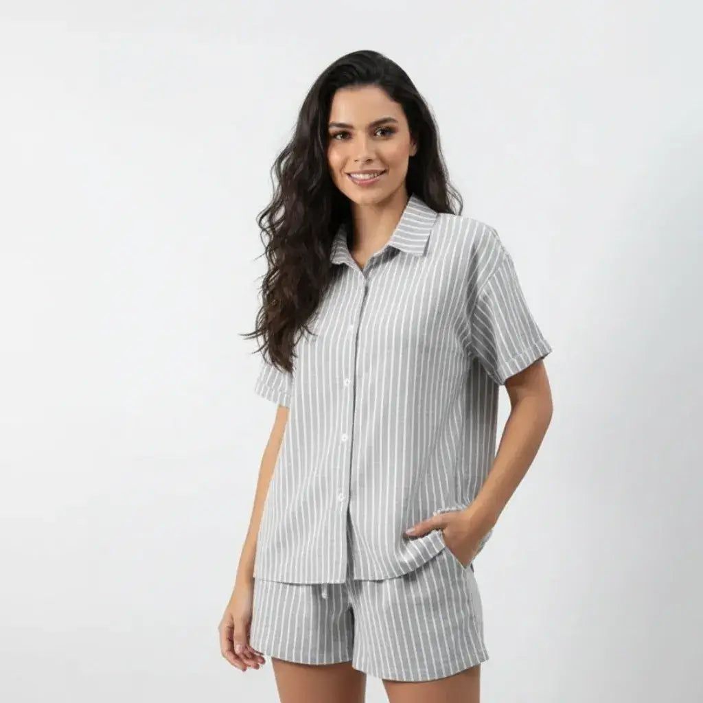 Conjunto Camisa e Shorts Feminino Listrado