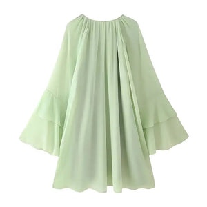 Vestido Boho Chic Curto com Babados Elegante