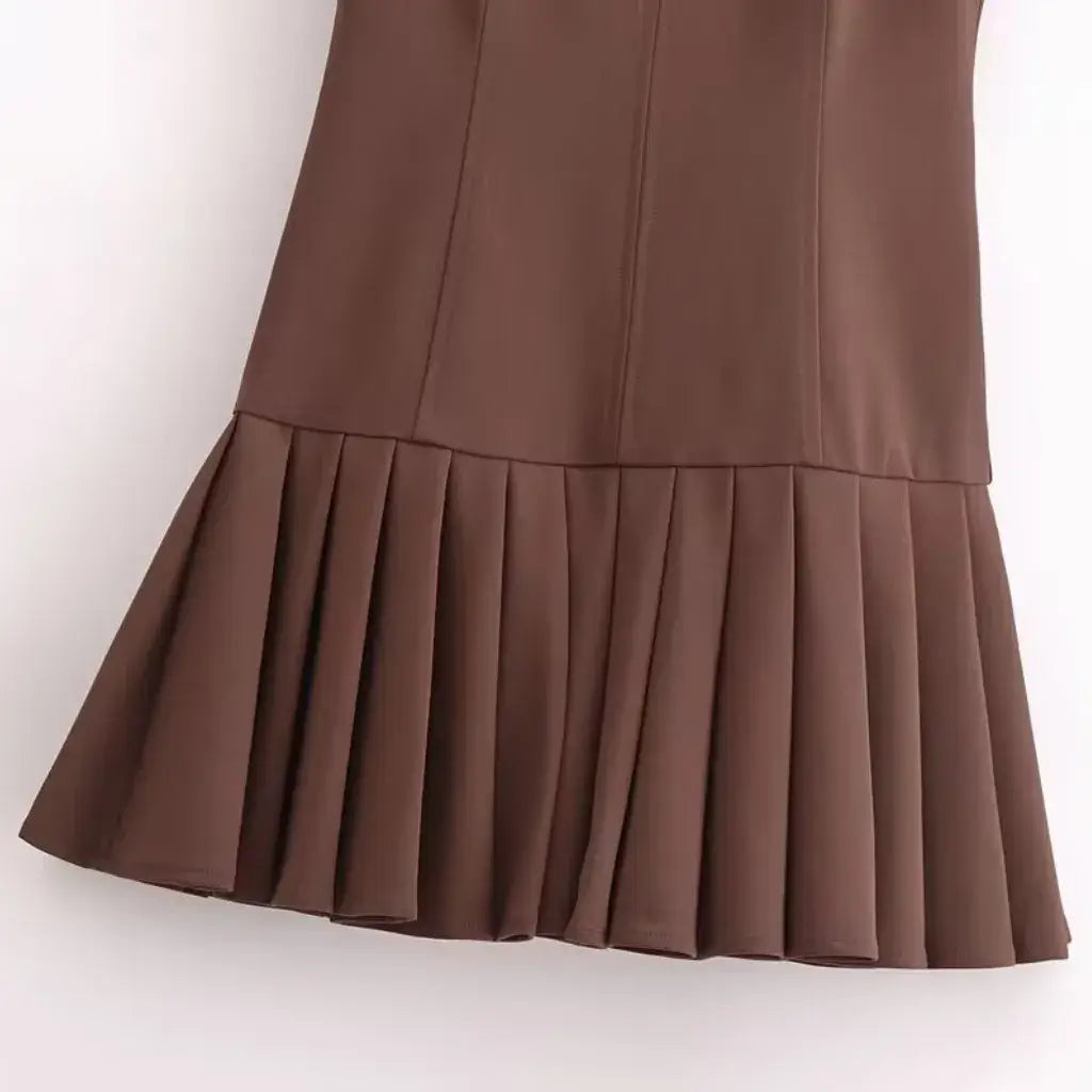 Vestido-Curto-Modelo-Estela