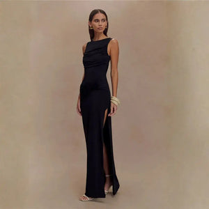 Vestido Longo Elegante Drapeado com Fenda Sofisticada