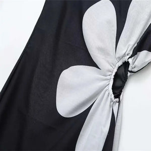 Vestido Midi Floral Elegante com Recorte Lateral