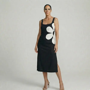 Vestido Midi Floral Elegante com Recorte Lateral