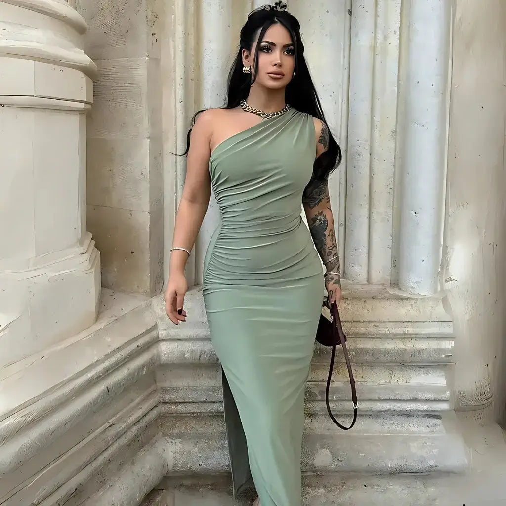 Vestido-Midi-Modelo-Maeva