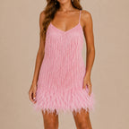 Vestido Feminino Curto de Paetê Franjas e Plumas – Anouk