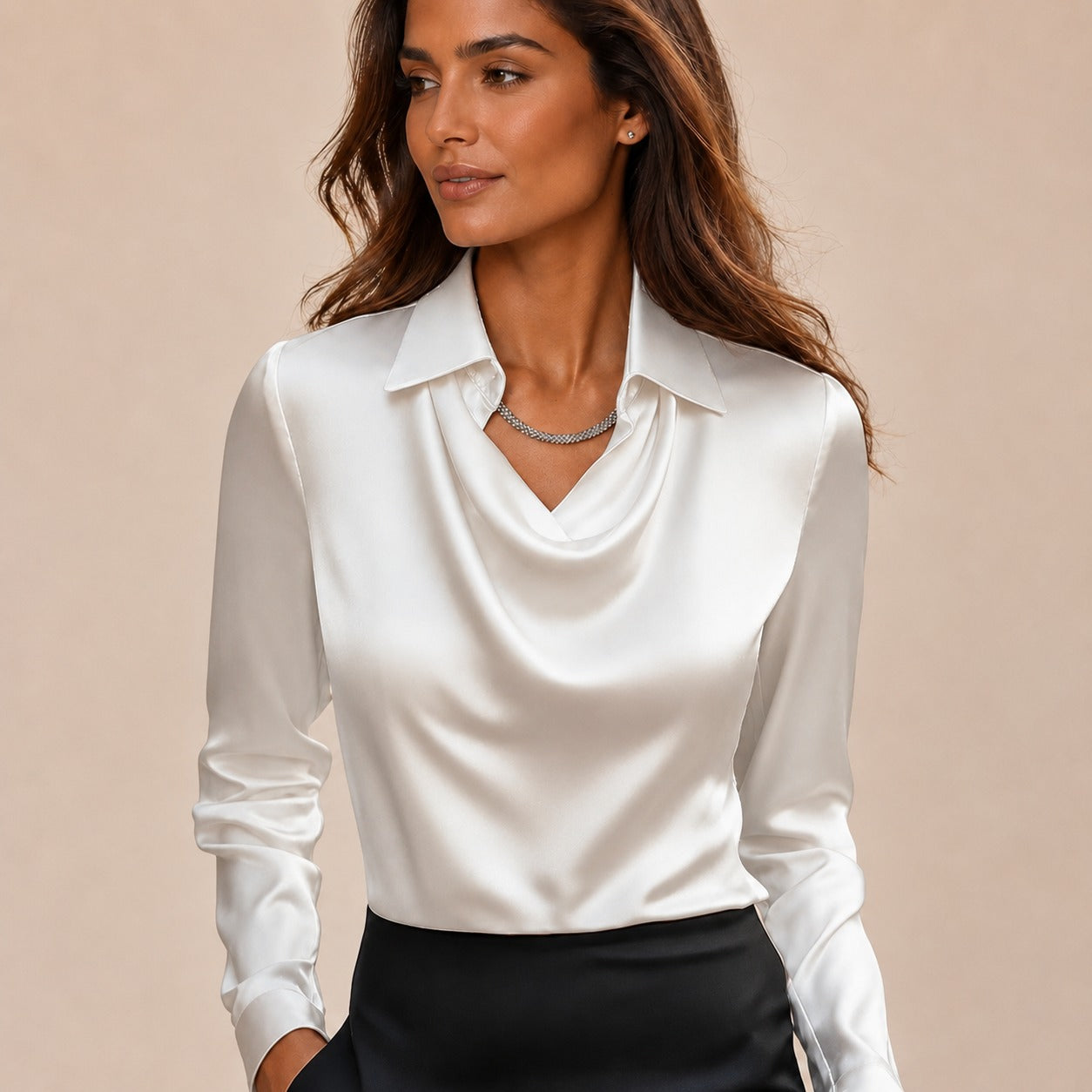 Blusa de Cetim Feminina Gola Camiseira Decote Drapeado – Odette