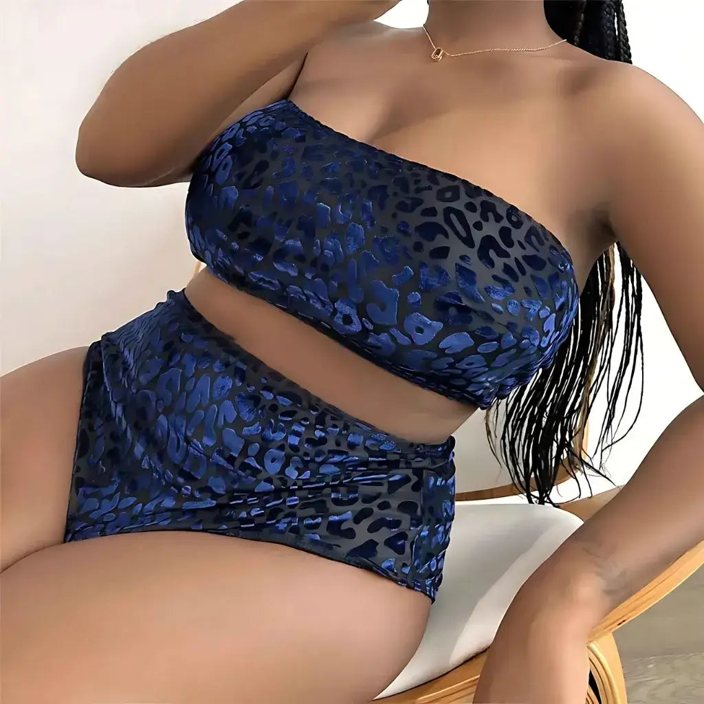 Biquini-Plus-Size-Azul-Modelo-Leopardo