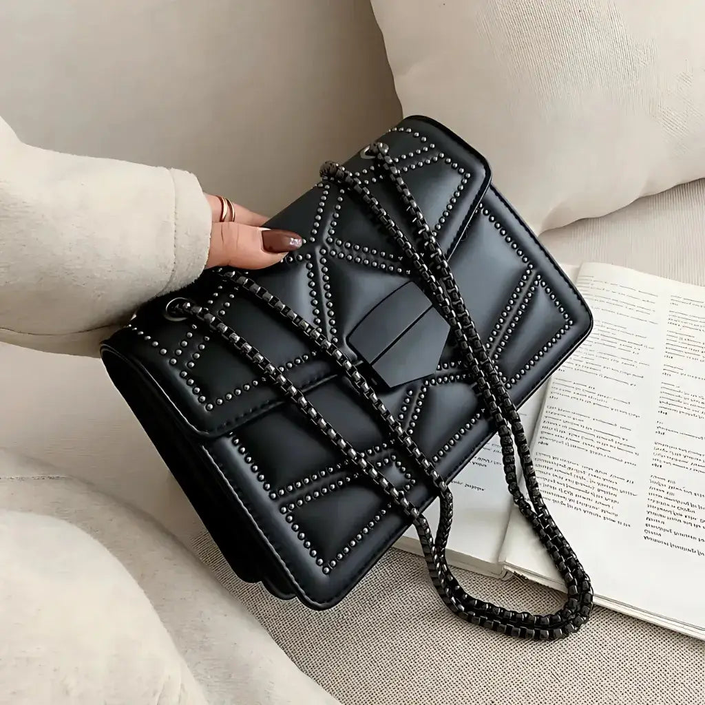 Bolsa-Feminina-de-Couro-Preto-Modelo-Prestige