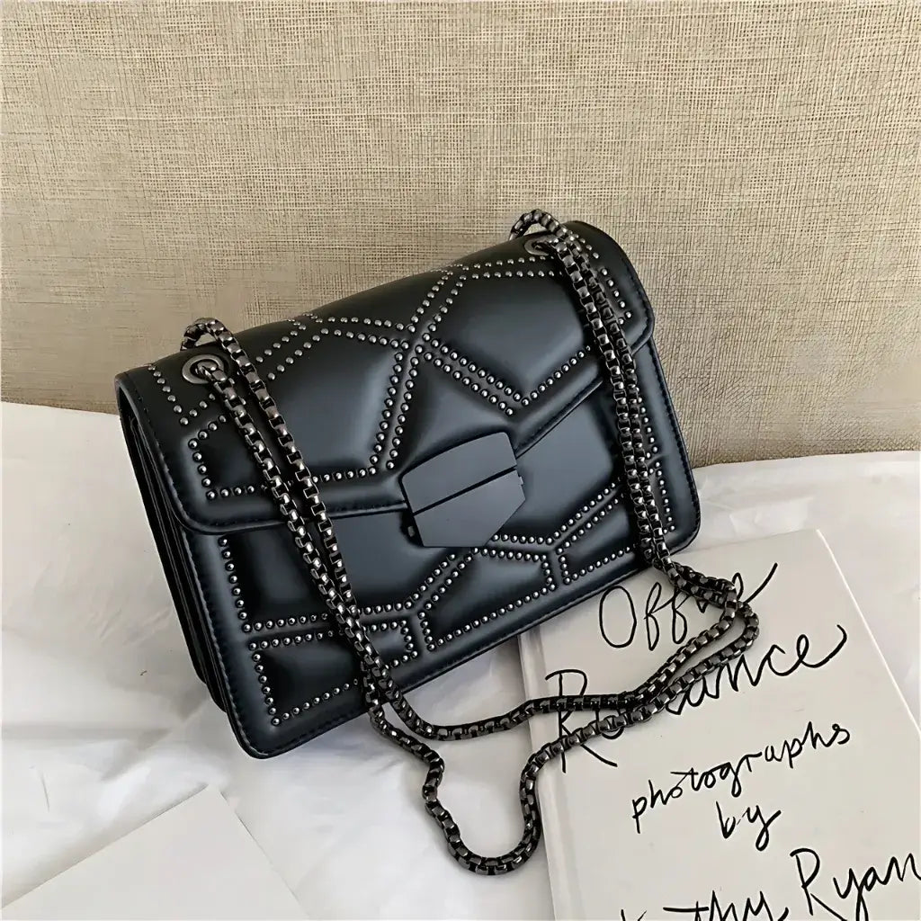 Bolsa-Feminina-de-Couro-Preto-Modelo-Prestige