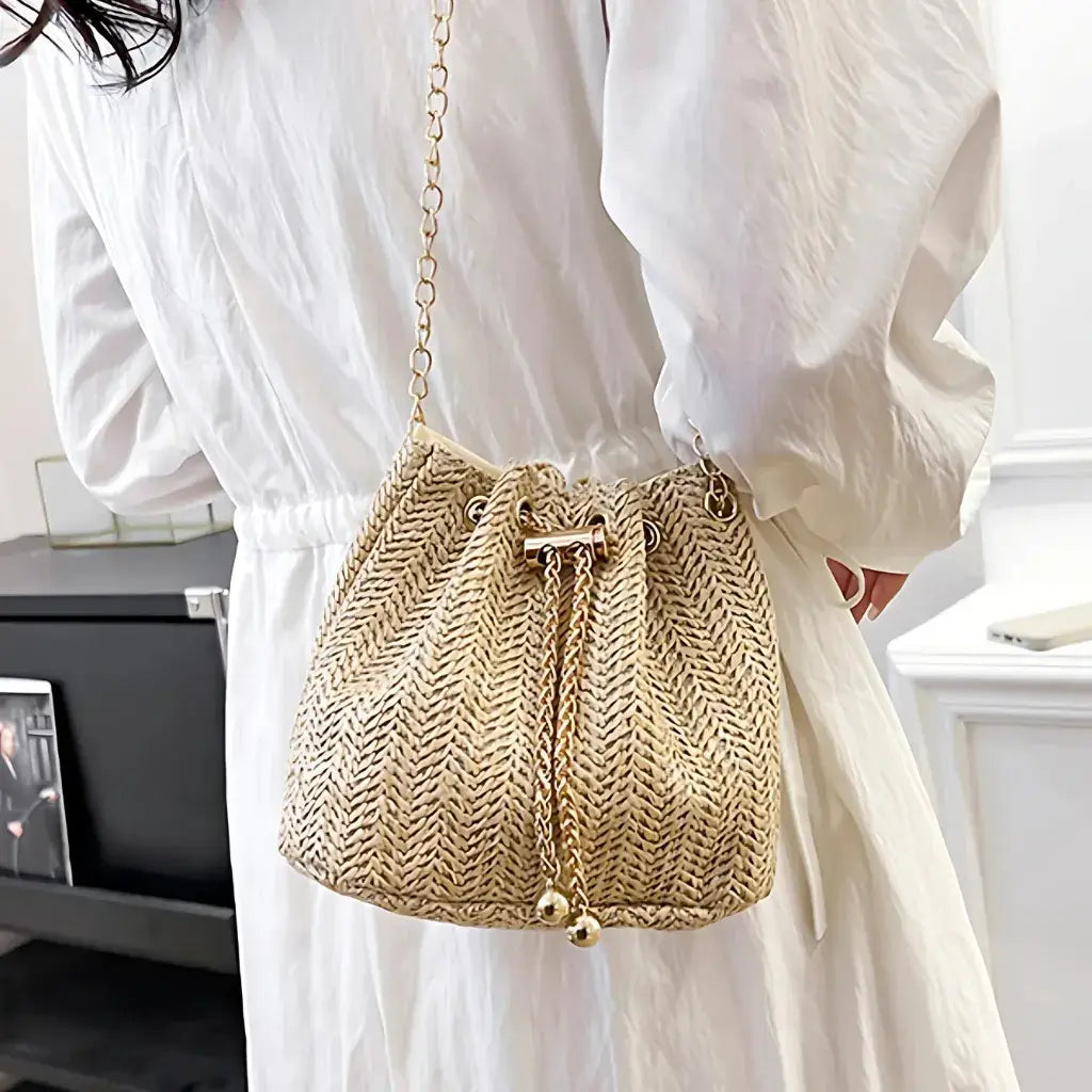Bolsa-de-Palha-Modelo-Veneza