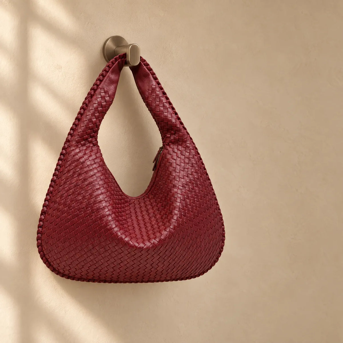 Bolsa Hobo Feminina - Fleurine
