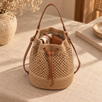 Bolsa Transversal Feminina em Palha - Menton