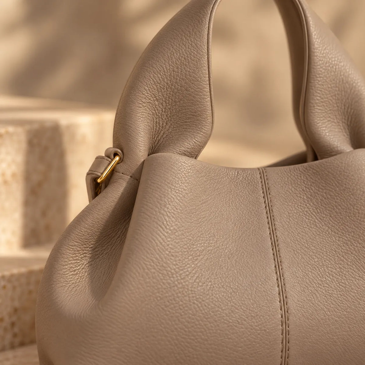 Bolsa de Ombro Feminina - Sarlat