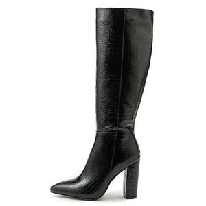 Bota Cano Alto Feminina de Couro Jacaré