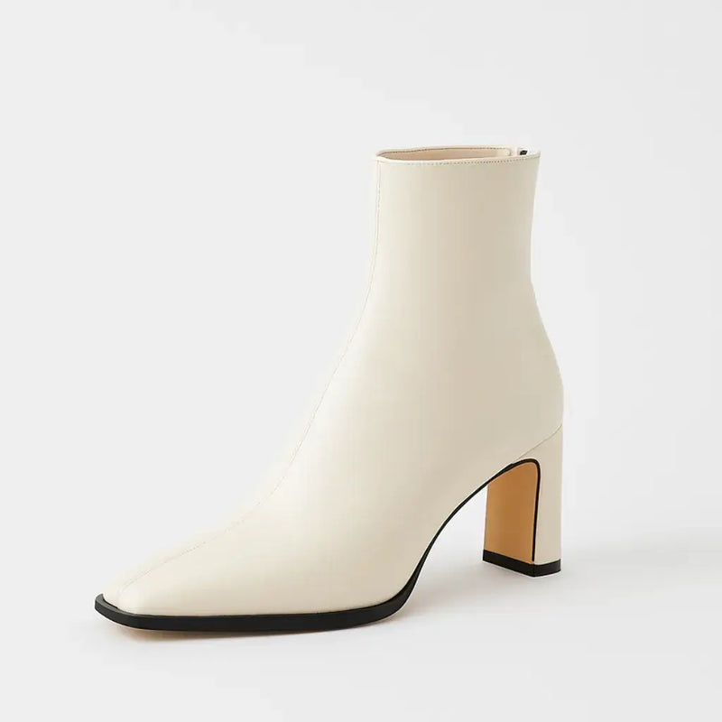 Bota Cano Curto Branca
