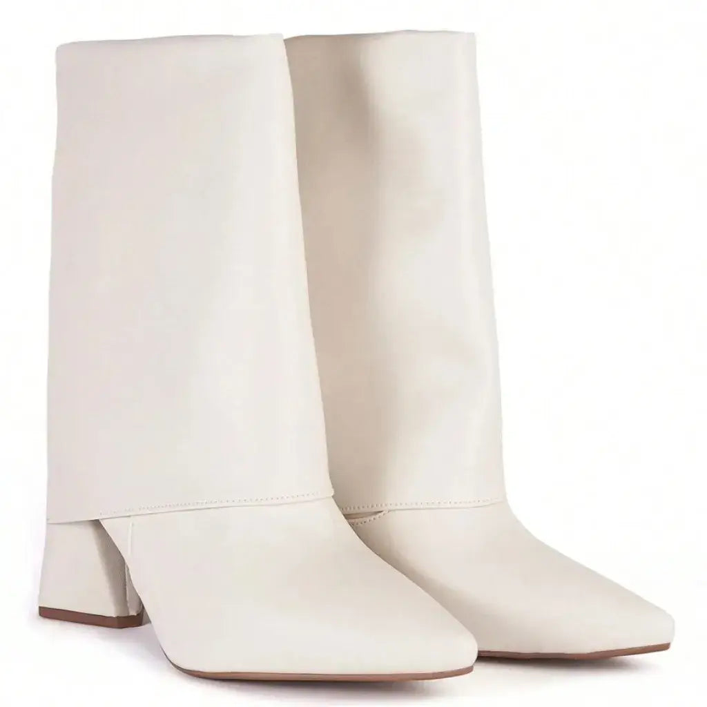 Bota Cano Médio Bico Fino Branca