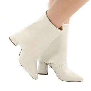 Bota Cano Médio Bico Fino Branca