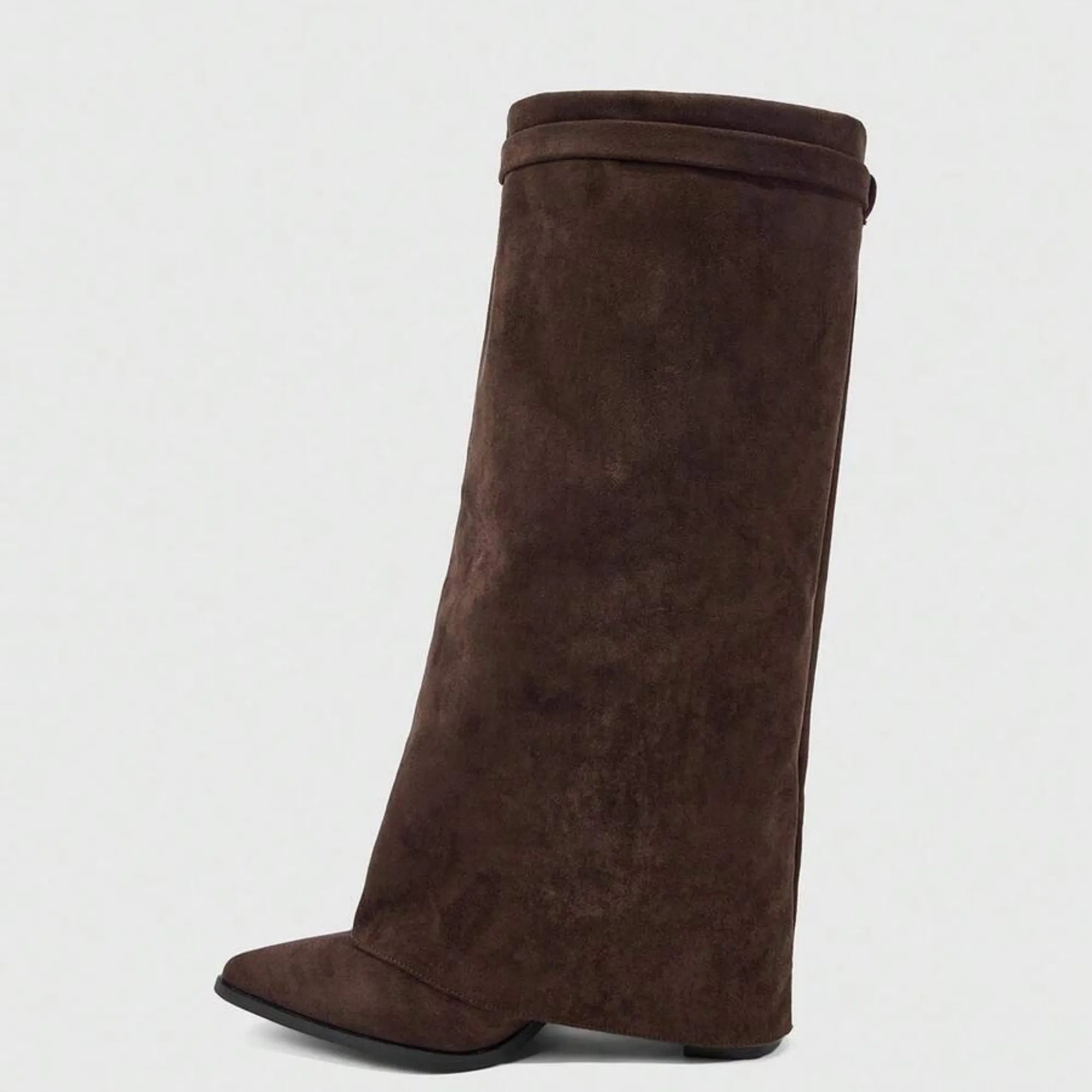 Bota feminina elegante em camurça premium marrom Verona