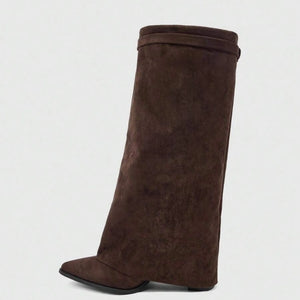 Bota feminina elegante em camurça premium marrom Verona