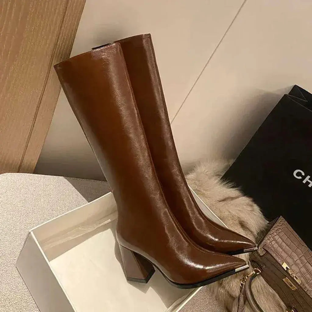Bota Feminina Cano Longo Couro Salto Alto