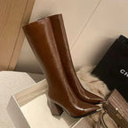 Bota Feminina Cano Longo Marrom Infinity