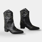 Bota Texana Feminina Preta com Tachas Denver com medidas de cano 18,5 cm circunferência 32 cm e salto 5 cm