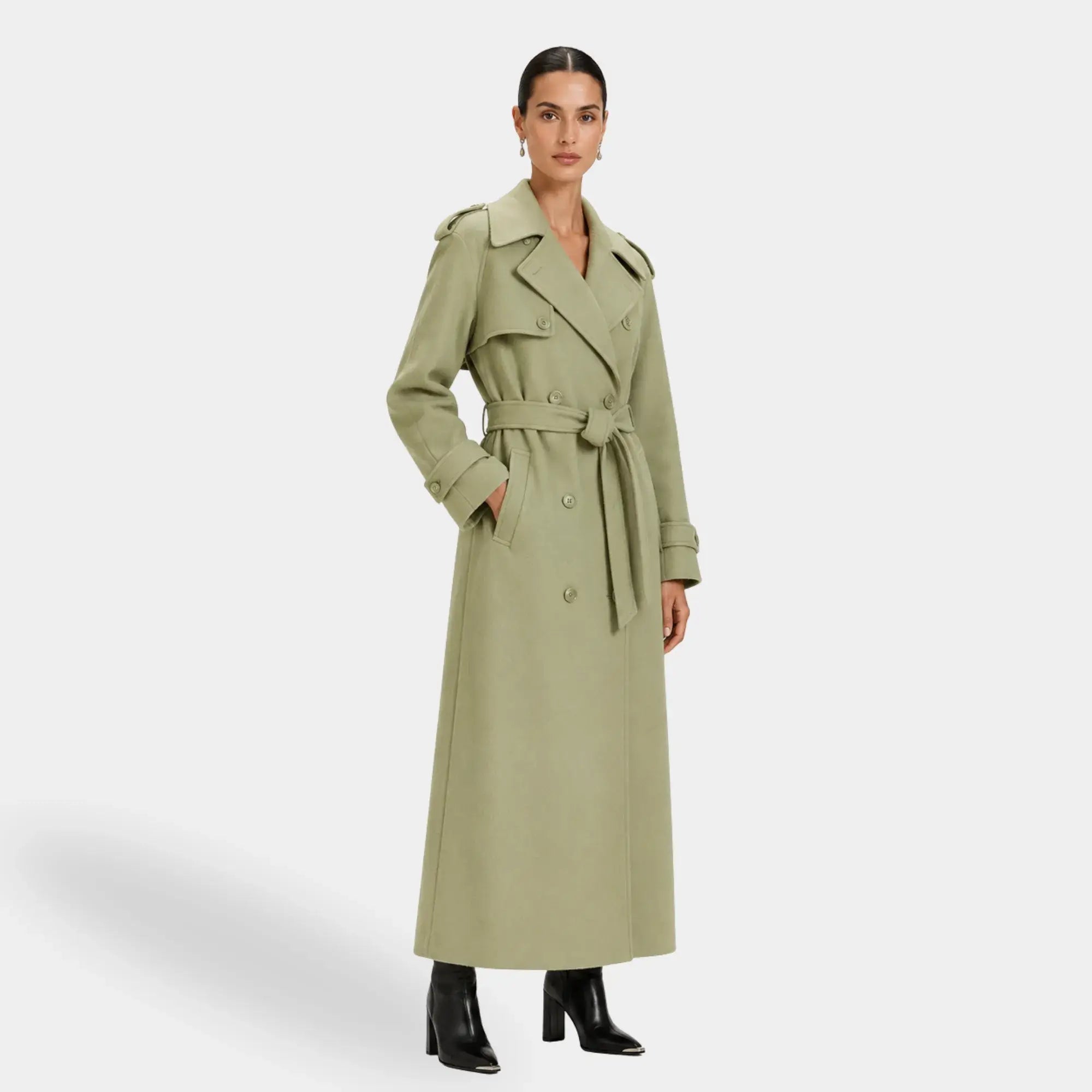 Trench coat feminino longo verde sálvia com gola ampla e acabamento sofisticado