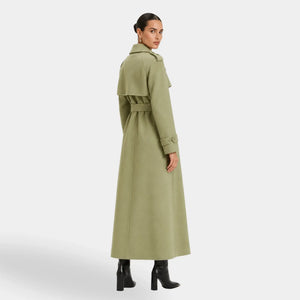 Casaco feminino de inverno verde sálvia longo com cintura ajustável e caimento elegante