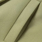 Casaco longo feminino premium verde sálvia em lã batida para dias frios e sofisticados