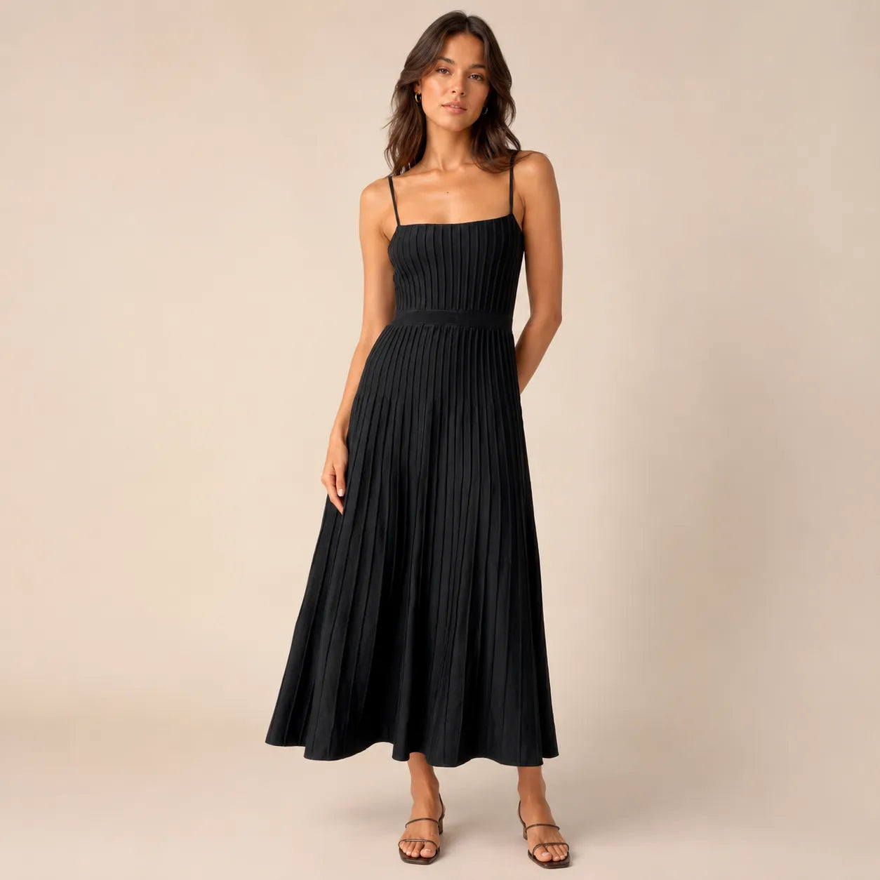Vestido Feminino Midi Plissado Alça Fina – Ivy