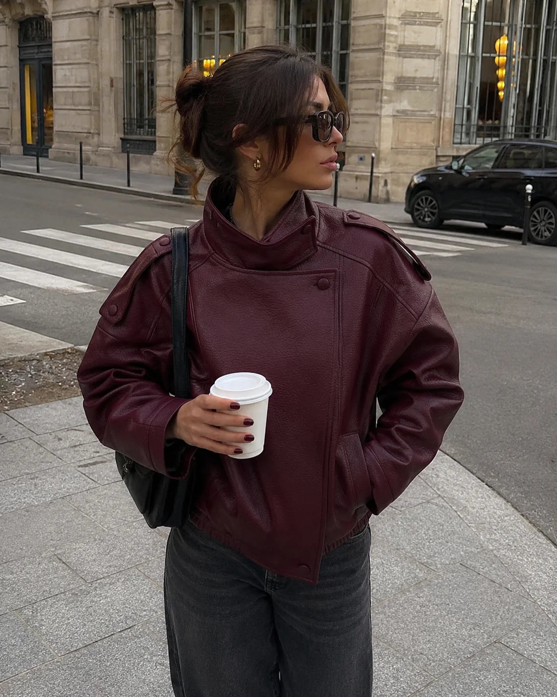 Jaqueta Feminina Oversized Couro Bomber Gola Alta Milano