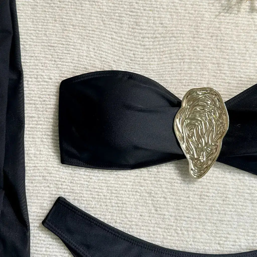 Conjunto Biquíni Cintura Alta e Saída de Praia Elegante