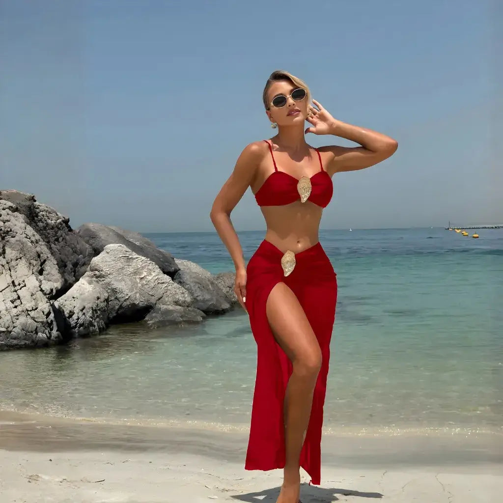 Conjunto Biquíni Cintura Alta e Saída de Praia Elegante