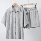 Conjunto Camisa e Shorts Feminino Listrado
