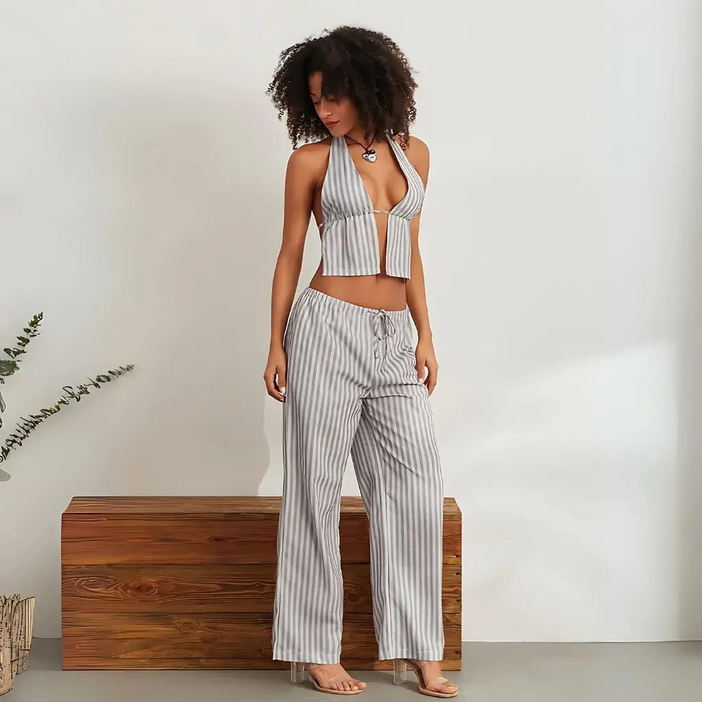 Conjunto Feminino Pantalona com Top Cropped Elegante