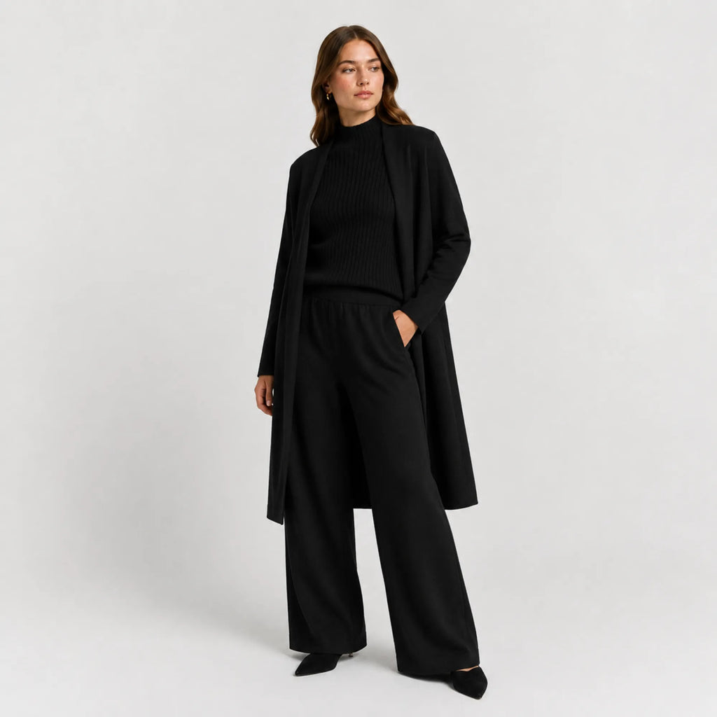 Conjunto tricô preto feminino com cardigan alongado, top e calça para look moderno e confortável