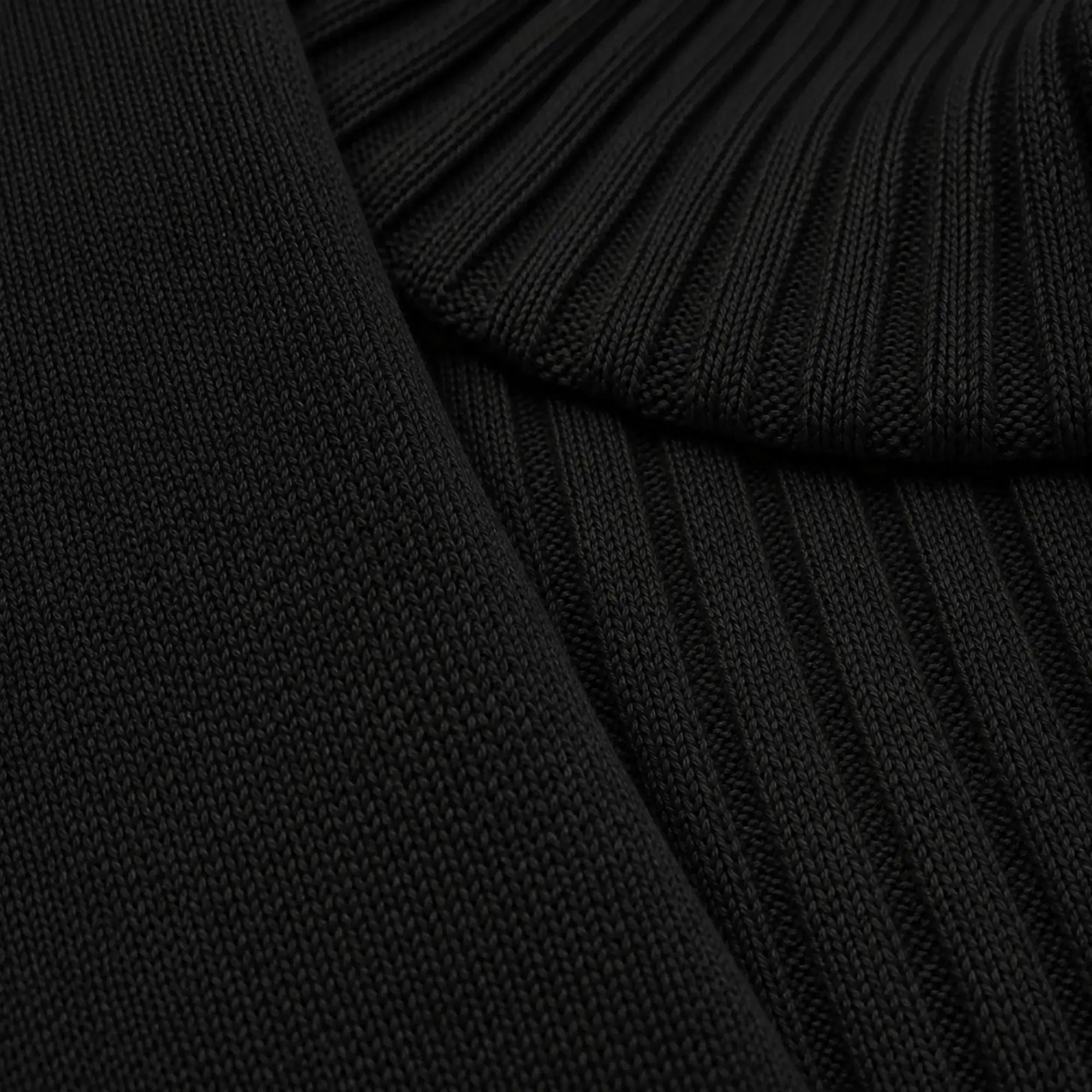 Conjunto tricô feminino preto de 3 peças com visual sofisticado, tecido macio e acabamento premium