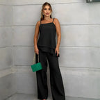 Conjunto de Alfaiataria Feminina com Blusa Assimétrica e Calça Elegante