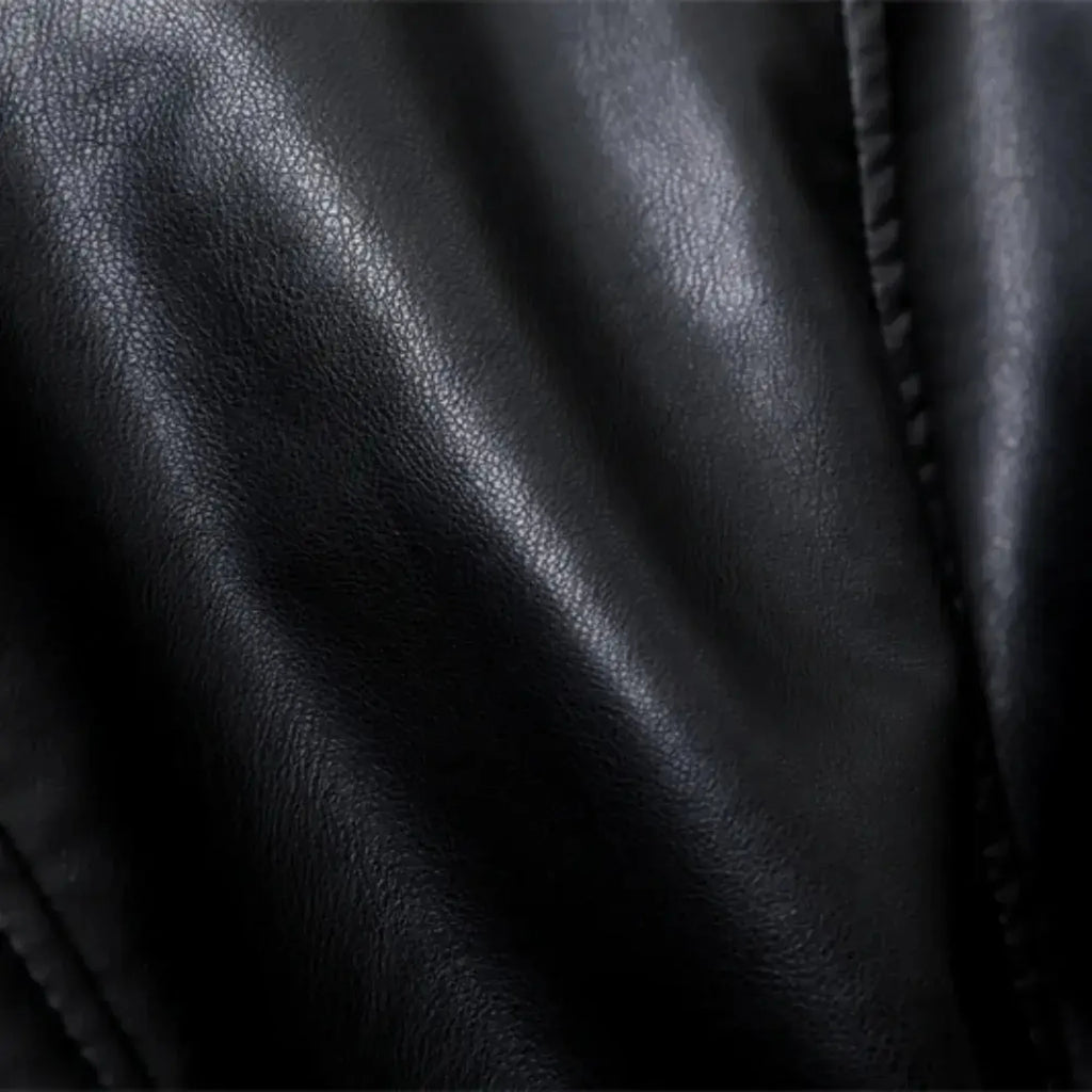 Textura do PU premium com aparência de couro da jaqueta biker feminina preta Valence