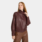 Jaqueta feminina vinho gola alta oversized com acabamento premium moderno