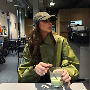 Jaqueta-Feminina-de-Couro-Attitude-Green