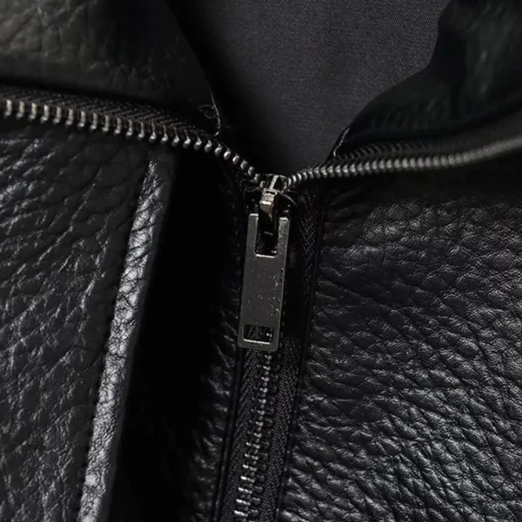 Jaqueta feminina couro preta caimento oversized