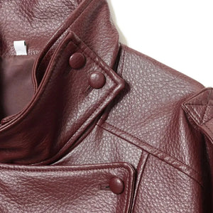 Jaqueta oversized feminina couro preta detalhe textura