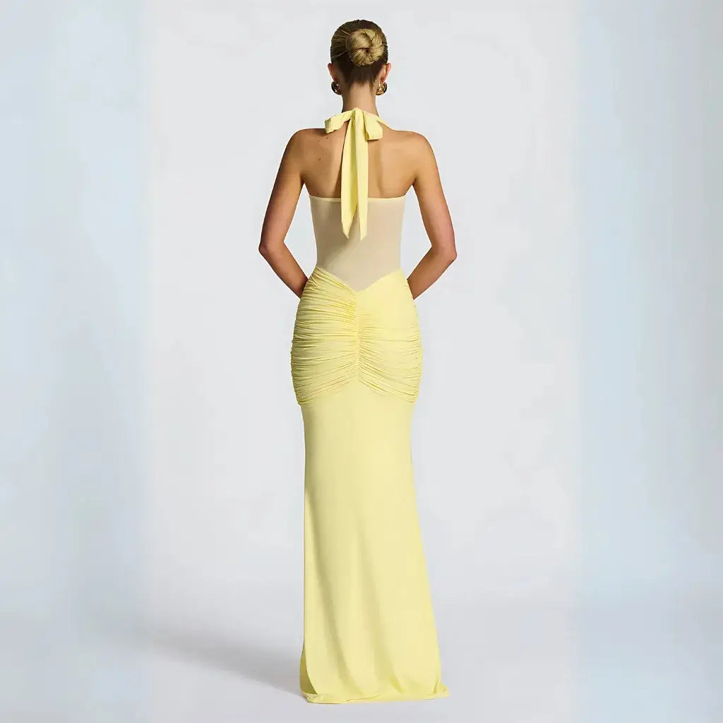 Vestido Amarelo Manteiga de Festa Longo com Recorte em Tule
