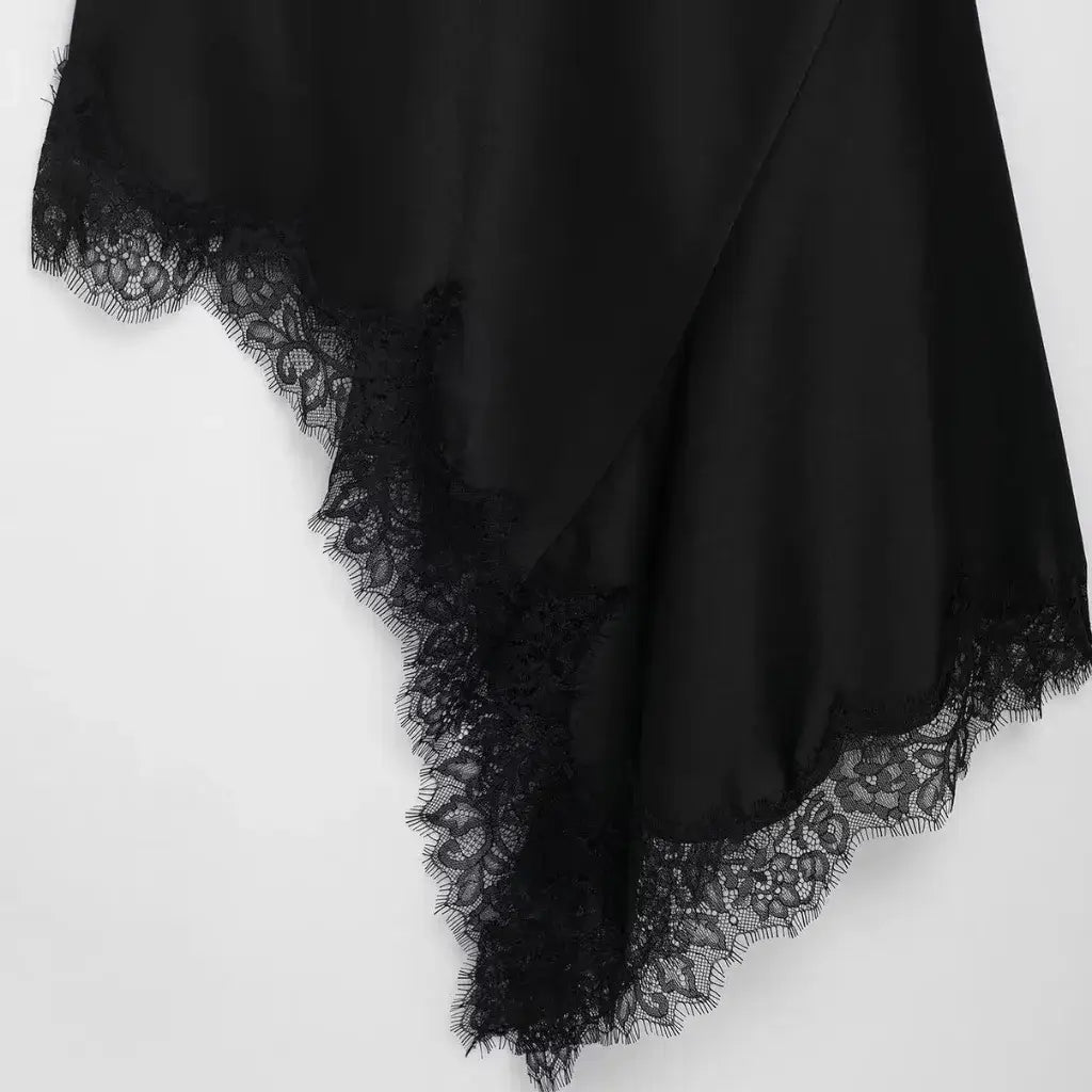 Vestido Assimétrico Acetinado Renda de Festa