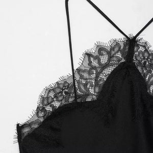 Vestido Assimétrico Acetinado Renda de Festa