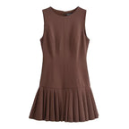Vestido-Curto-Modelo-Estela